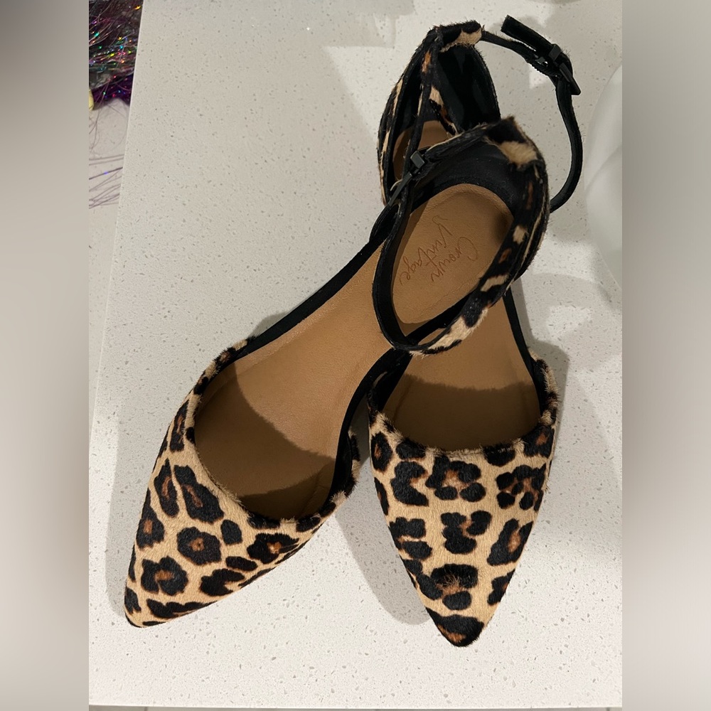 Leopard print flats